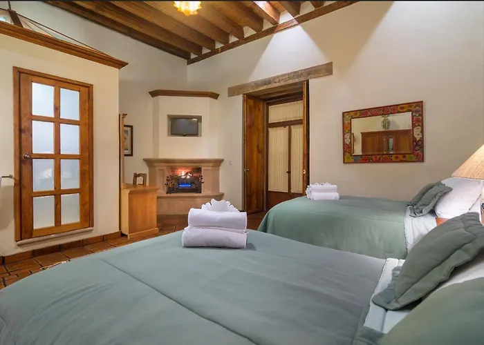 Hotel Casa del Naranjo