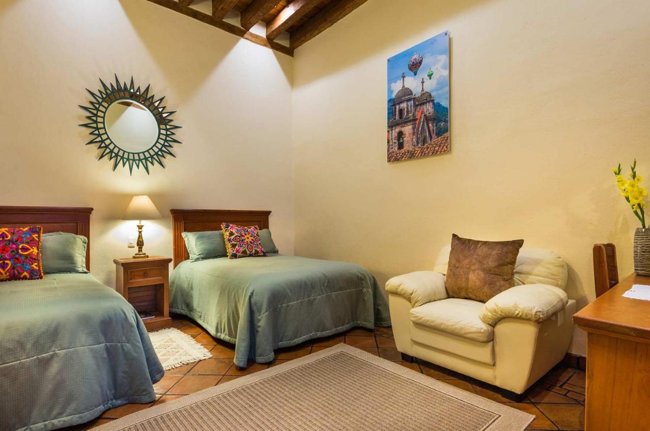 Casa Del Naranjo 3*